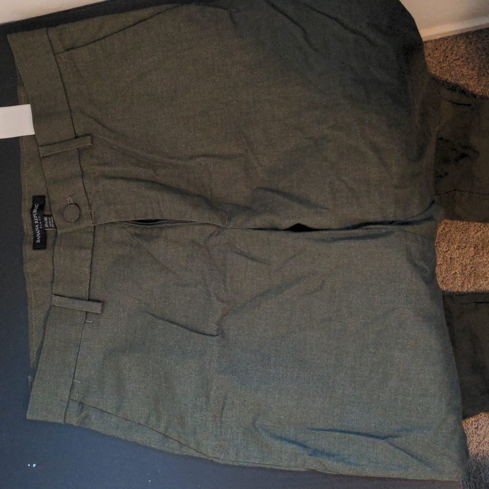 Heather green chinos banana republic 31x30